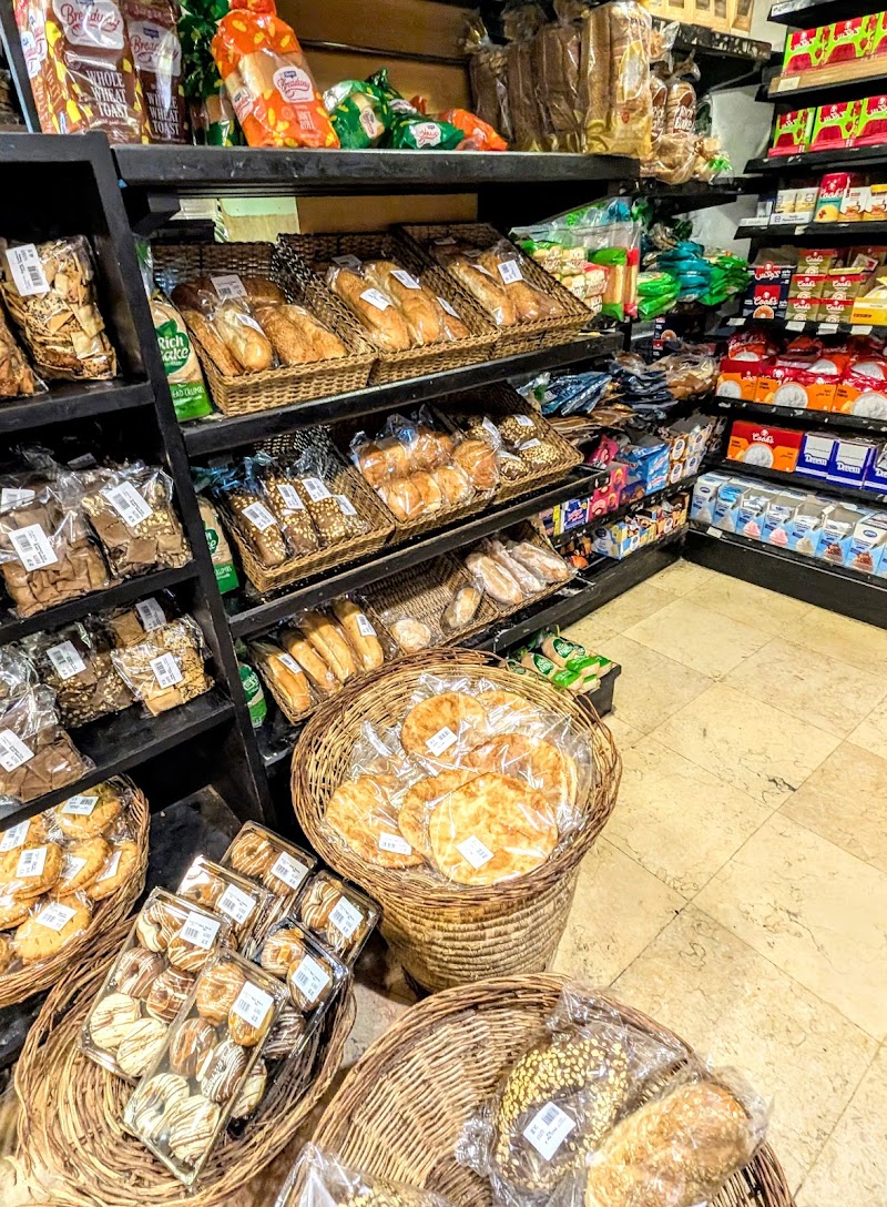 Sunny Market - Photo 3