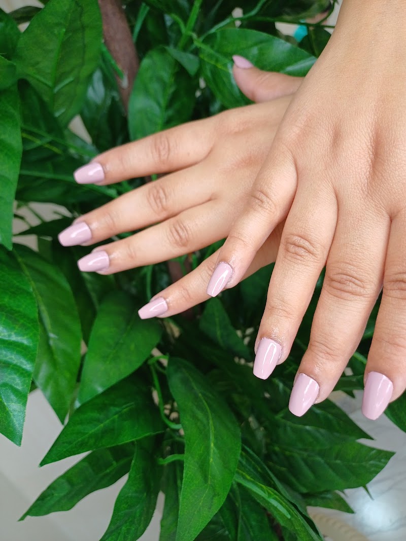 Hana Beauty Salon & Spa