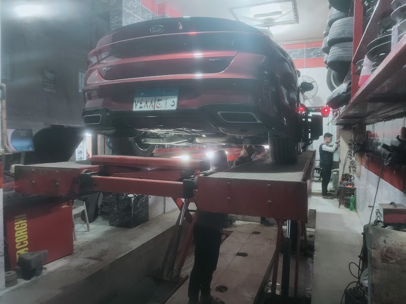 مركز خدمة حسن عامر لضبط زوايا واتزان السيارات