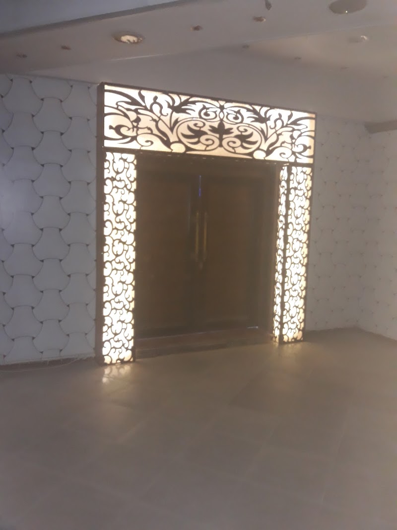 Huge Designs Company