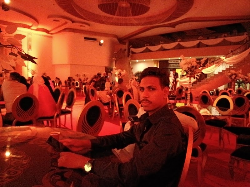 Plaza Hall - صورة 1