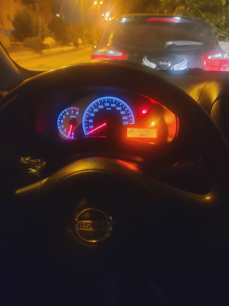 معرض الزيني لتجاره السيارات - Photo 1