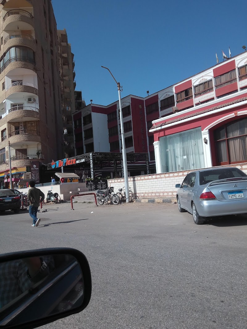 Health Insurance Hospital - Photo 3