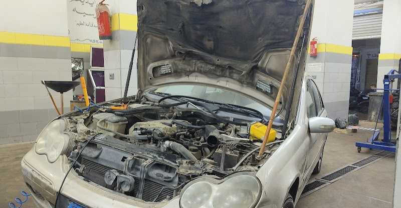 Mercedes Car repair shop - Gado - صورة 1