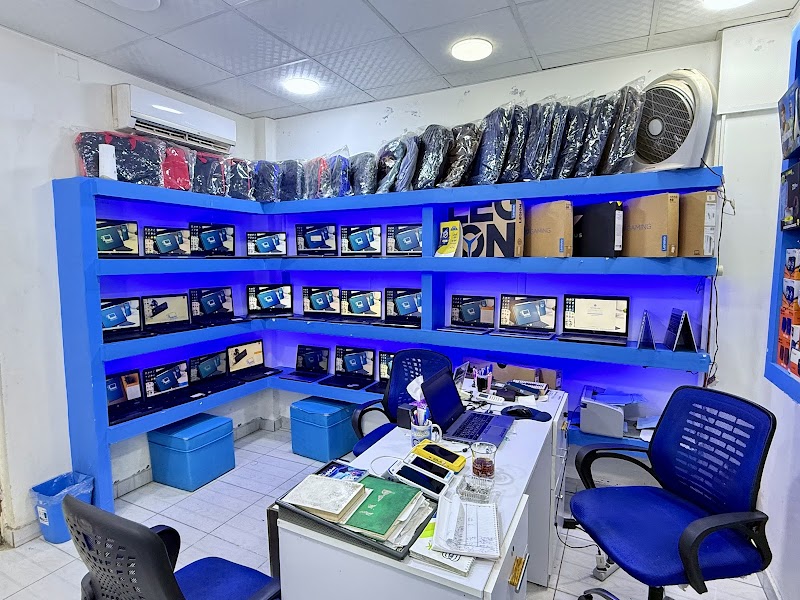 PC Delivery - Photo 1
