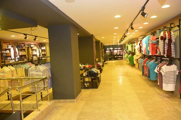 TiE HOUSE