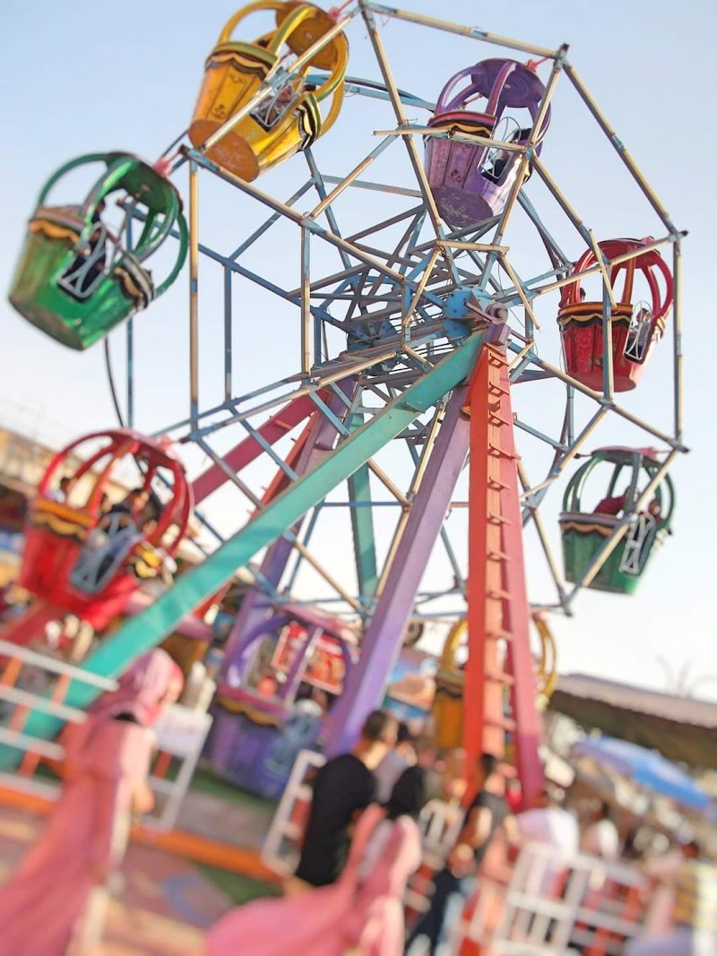 Wonder Land Amusement Park - Photo 2