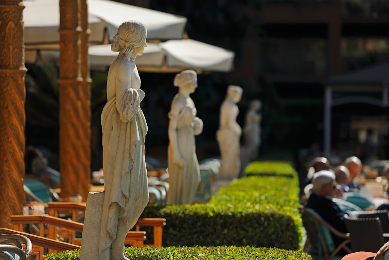Garden Promenade Café - Photo 1