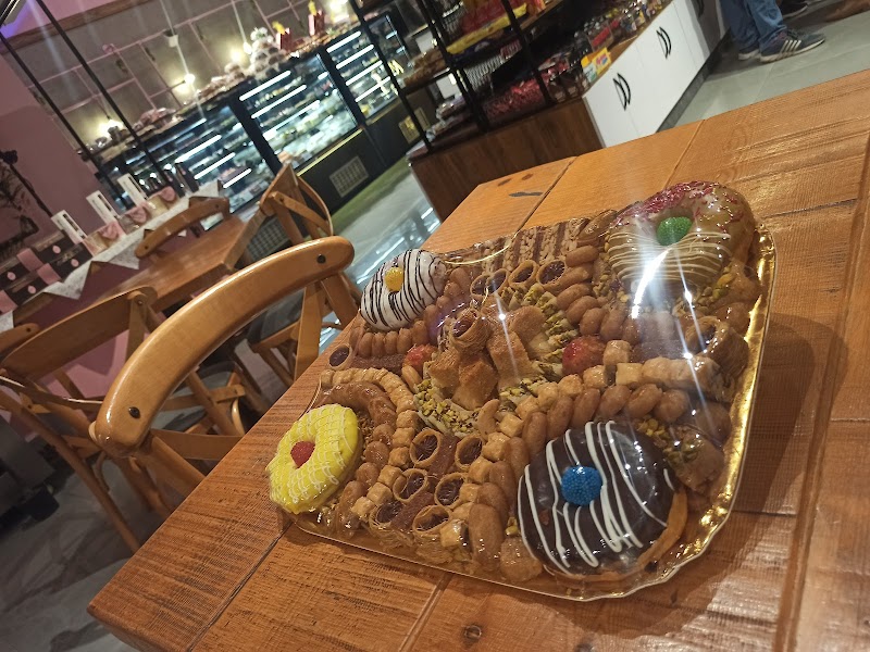 Despacito Patisserie - Photo 2