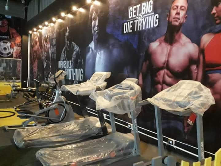 SPORT CASTLE GYM - Photo 3