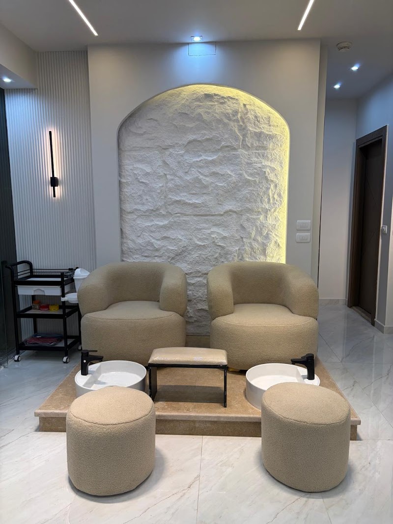 Samy Beauty Salon - Photo 2