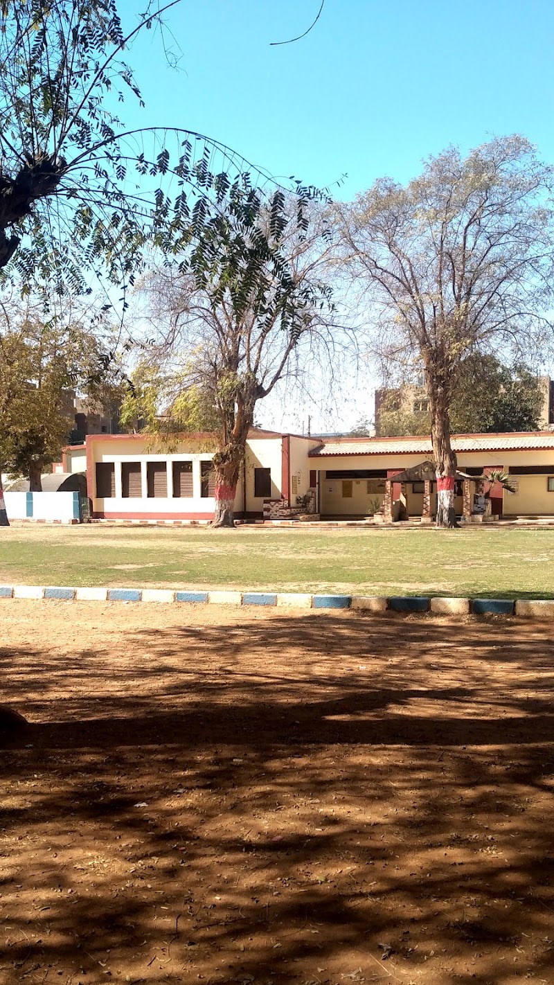 Assiut Agricultural High School - Photo 1