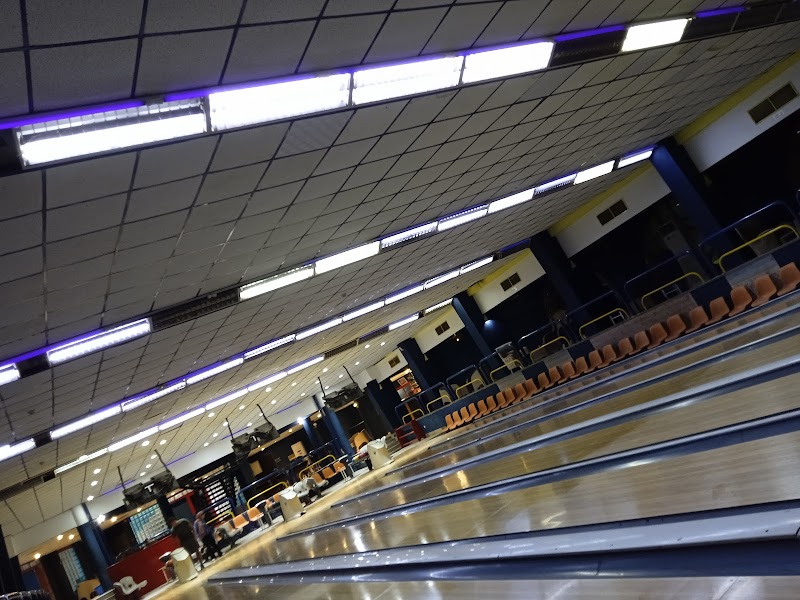 Bowling hall - Photo 1