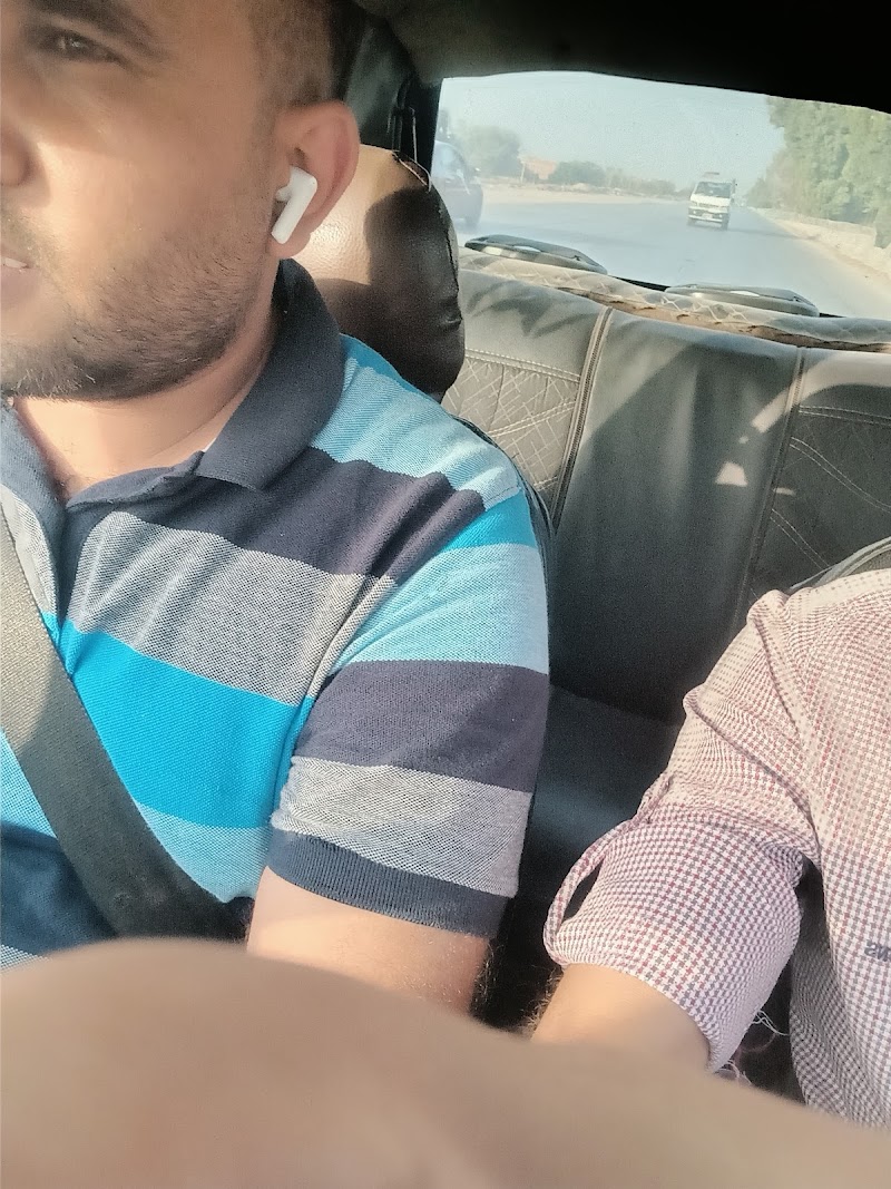 أكاديمية المحترف لتعليم قيادة السيارات في اسيوط - Photo 2