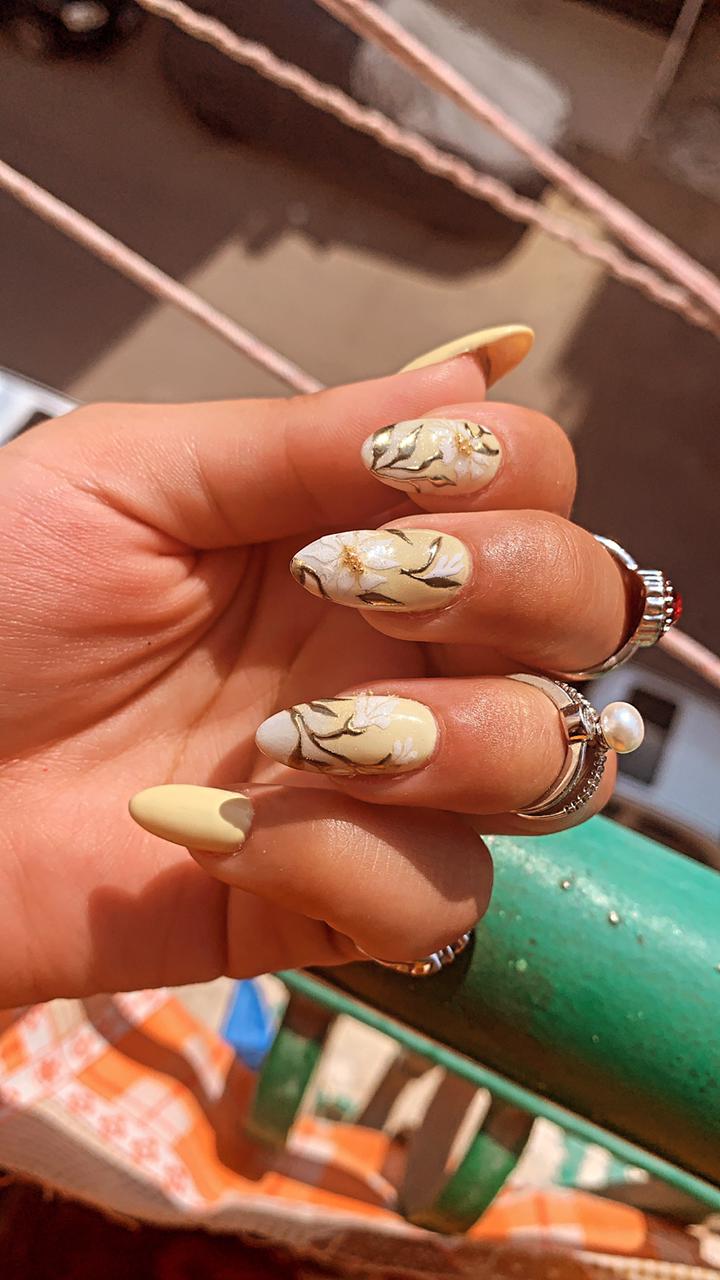 MK Nail Saloon صالون تجميل اظافر