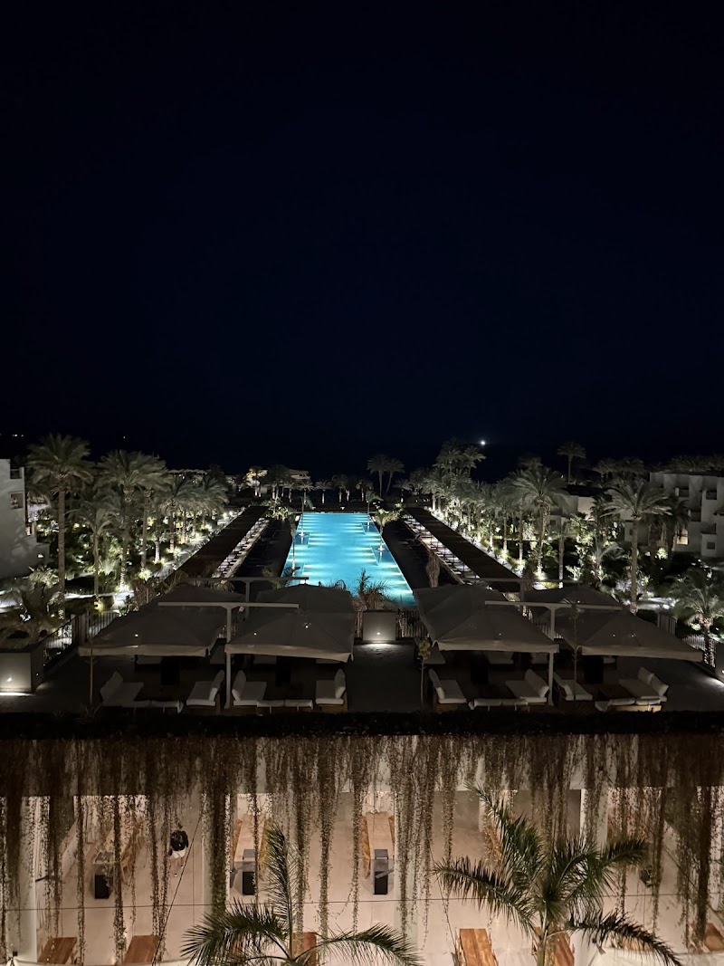 The Rooftop Terrace - صورة 2