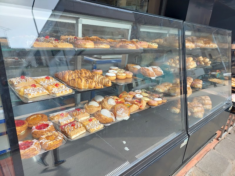Bakery Elabd (blue logo) - Photo 1