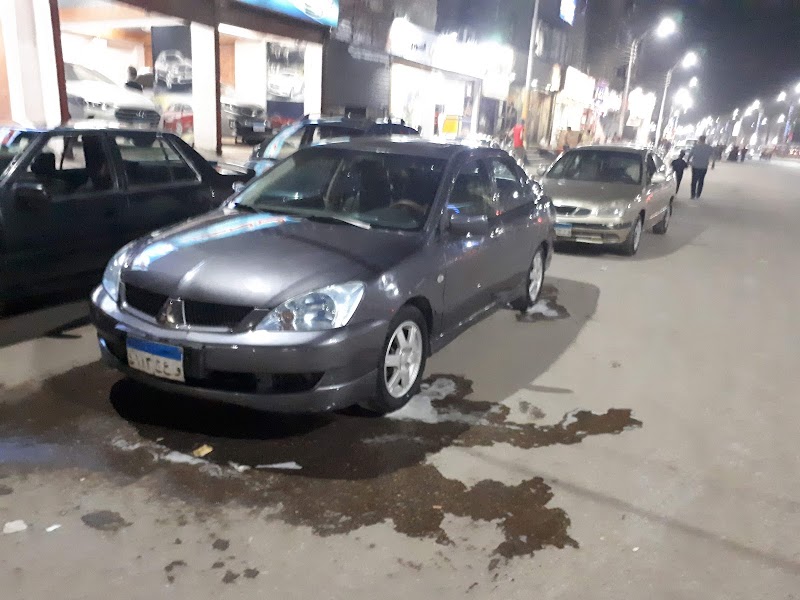 معرض فرندس كار لتجاره السيارات المستعمله والزيرو