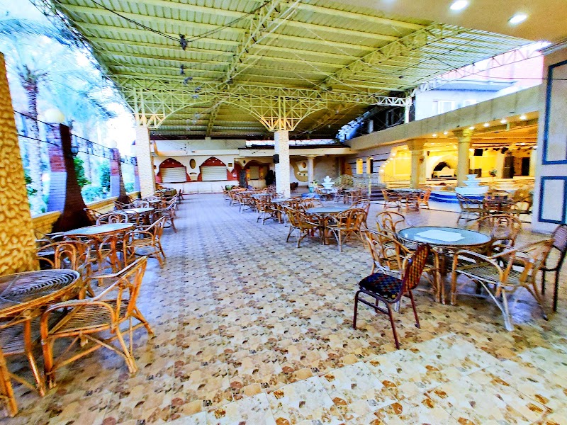 Empire Village قرية إمباير - صورة 3