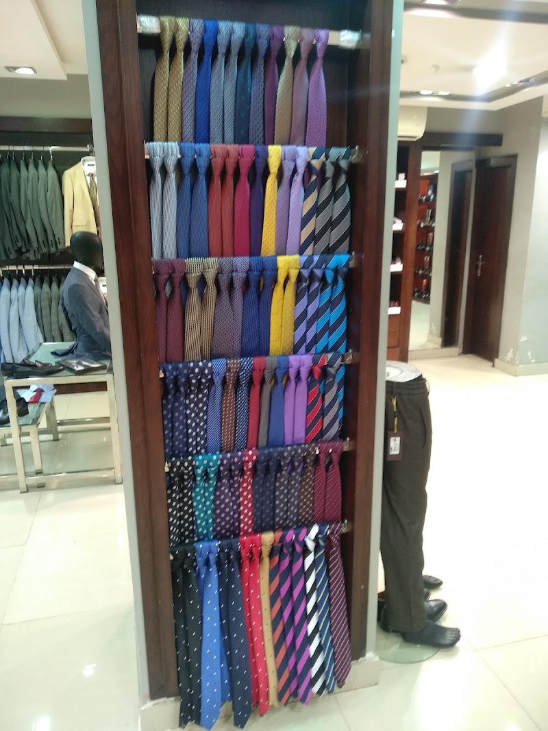TiE HOUSE - صورة 3