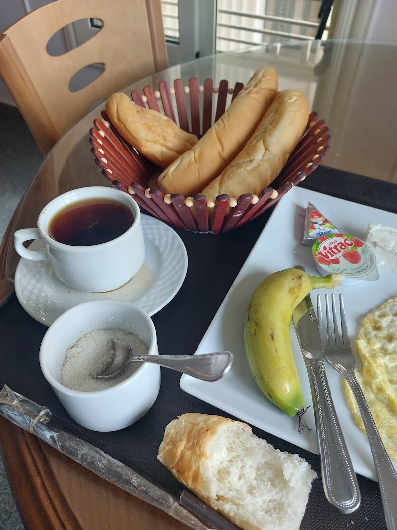 Miramar Evergreen Hotel - Photo 2