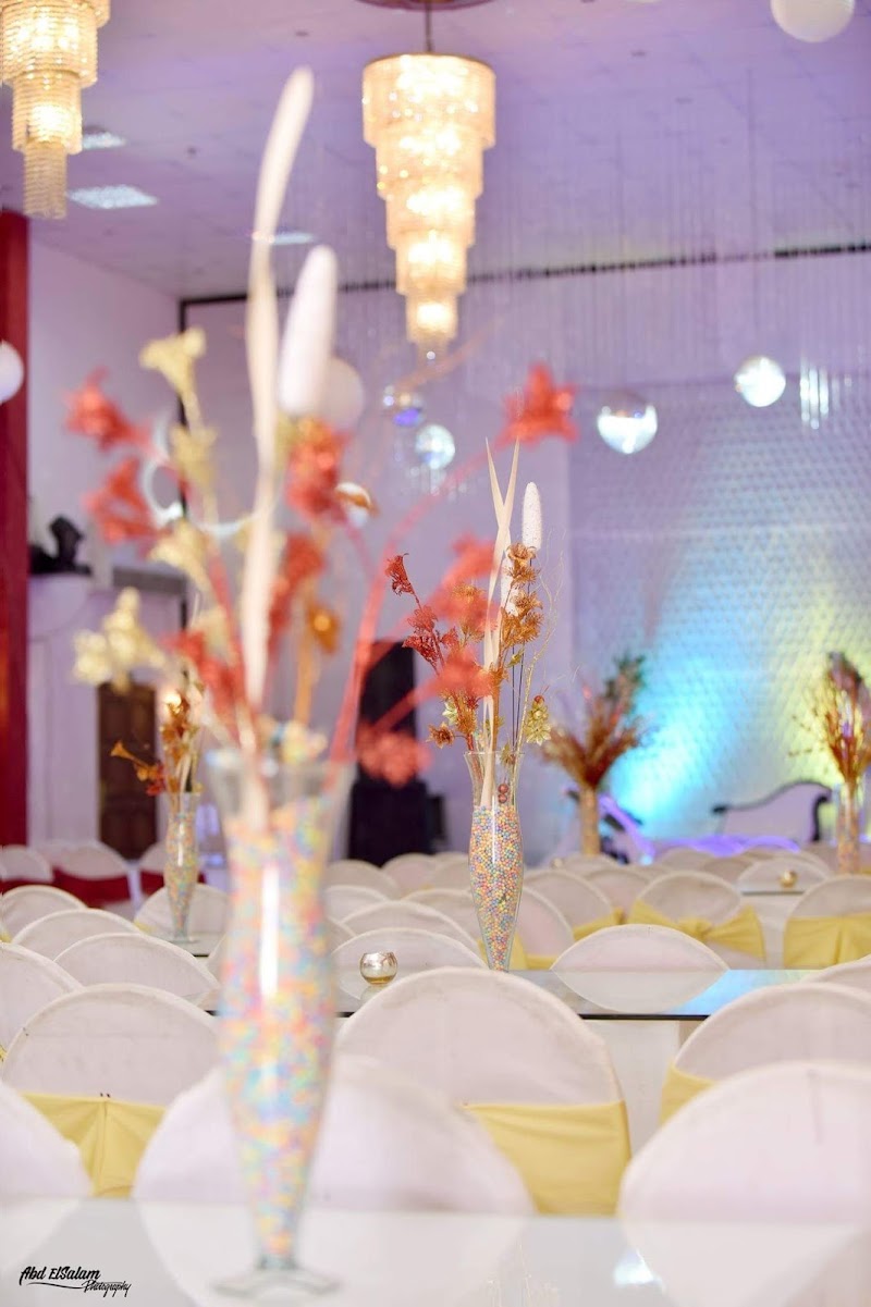 Cinderella Hall - Photo 2