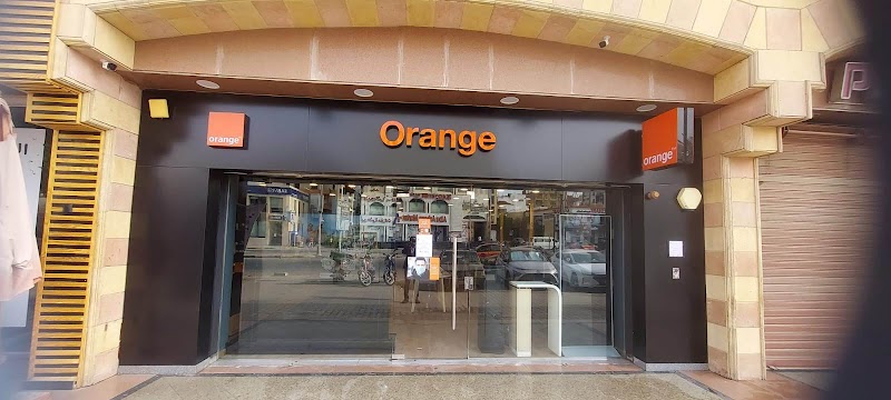 Orange - Photo 2