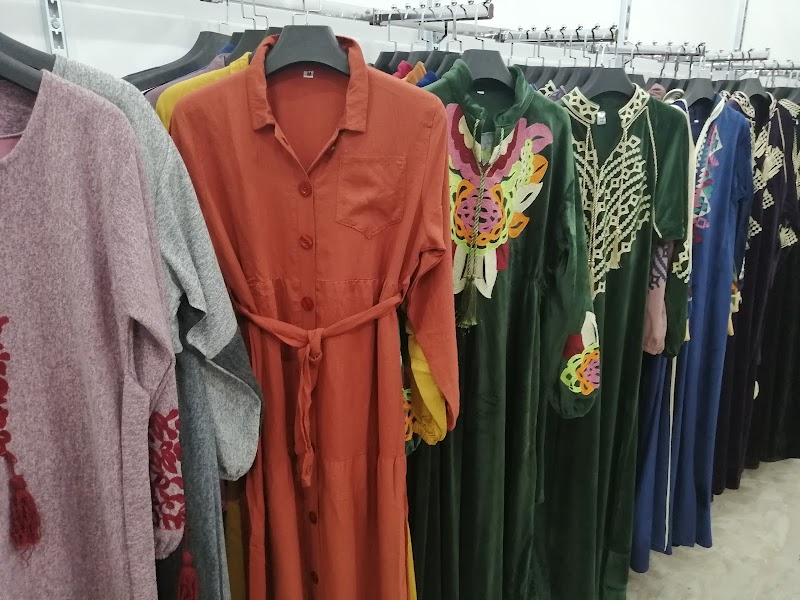منى فواد ستور