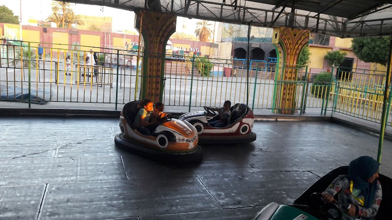 Amusement Park Zoo Sopranos Land - Photo 3