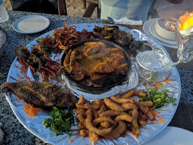 El Fardous Fish Restaurant مطعم الفردوس للأسماك - Photo 1