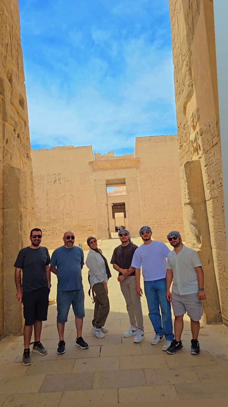Queen of Luxor - Photo 3