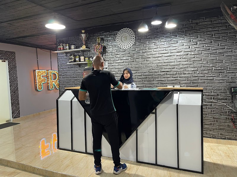 فري چيم FREE GYM