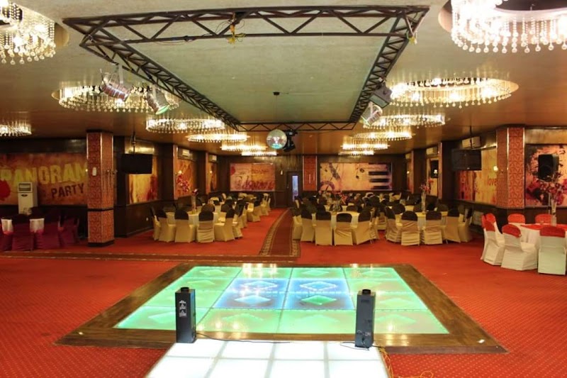 Casablanca Hall - Photo 1