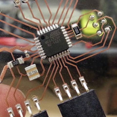 LAP CENTER FOR COMPUTER - صورة 1