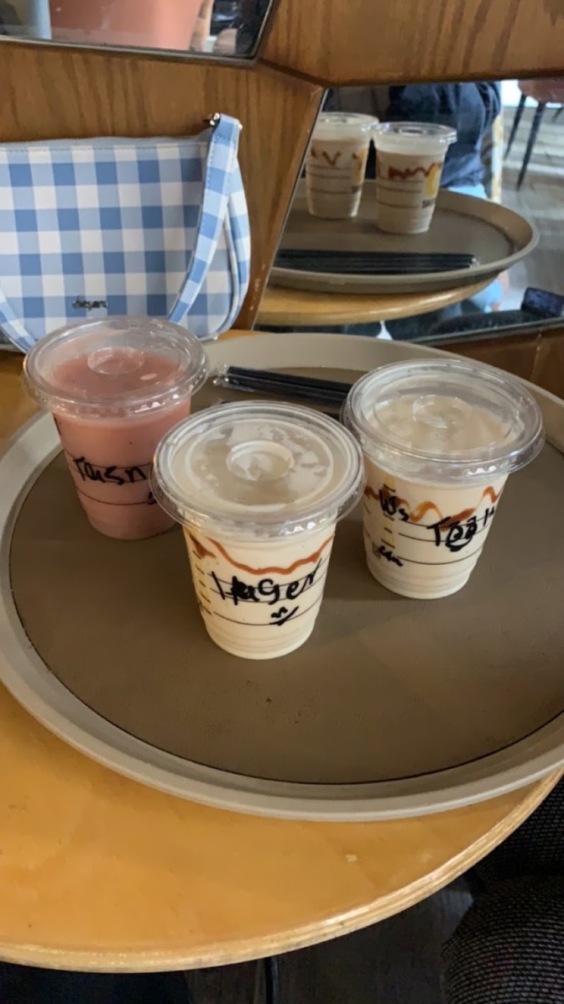 STENZ Coffee & Bakery Lounge - صورة 1