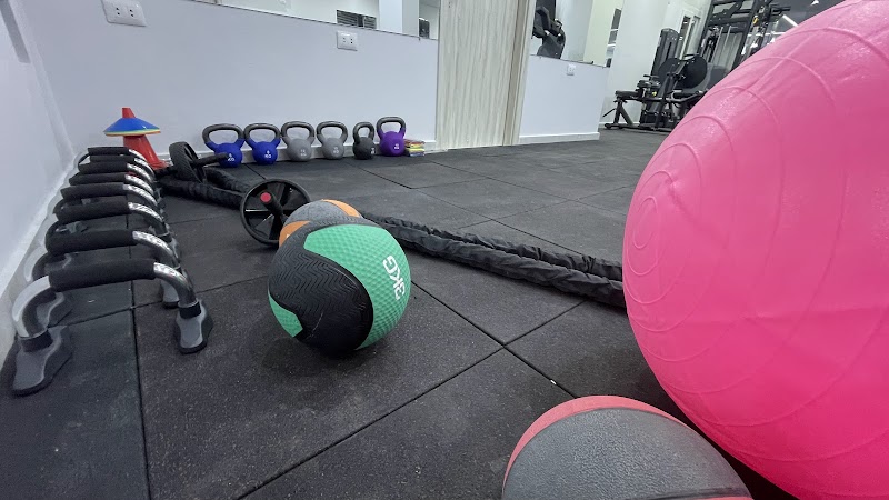 Fitness World (GYM & SPA)