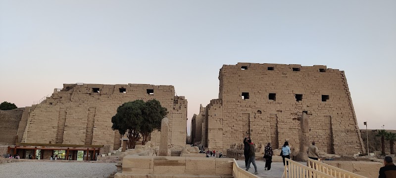 Nissan - El Karnak - Photo 3