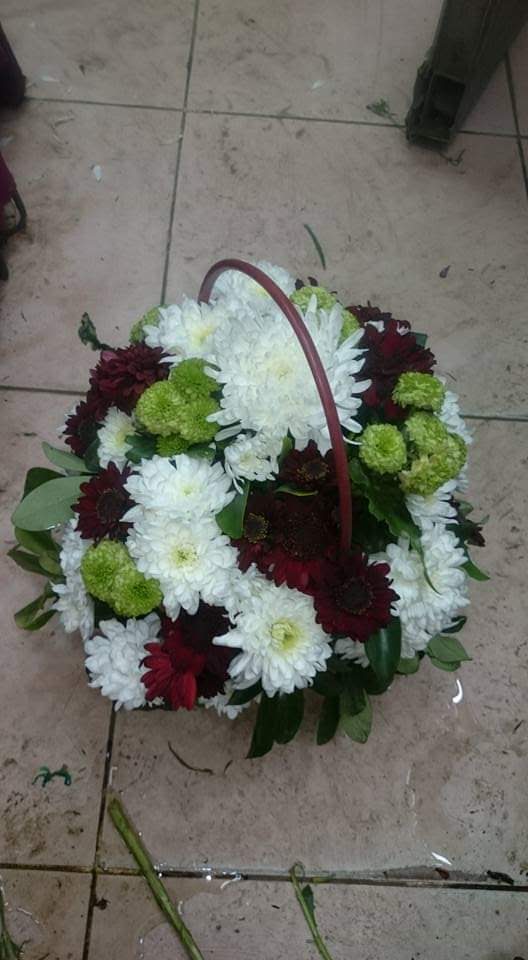 زهور رد روز - صورة 1