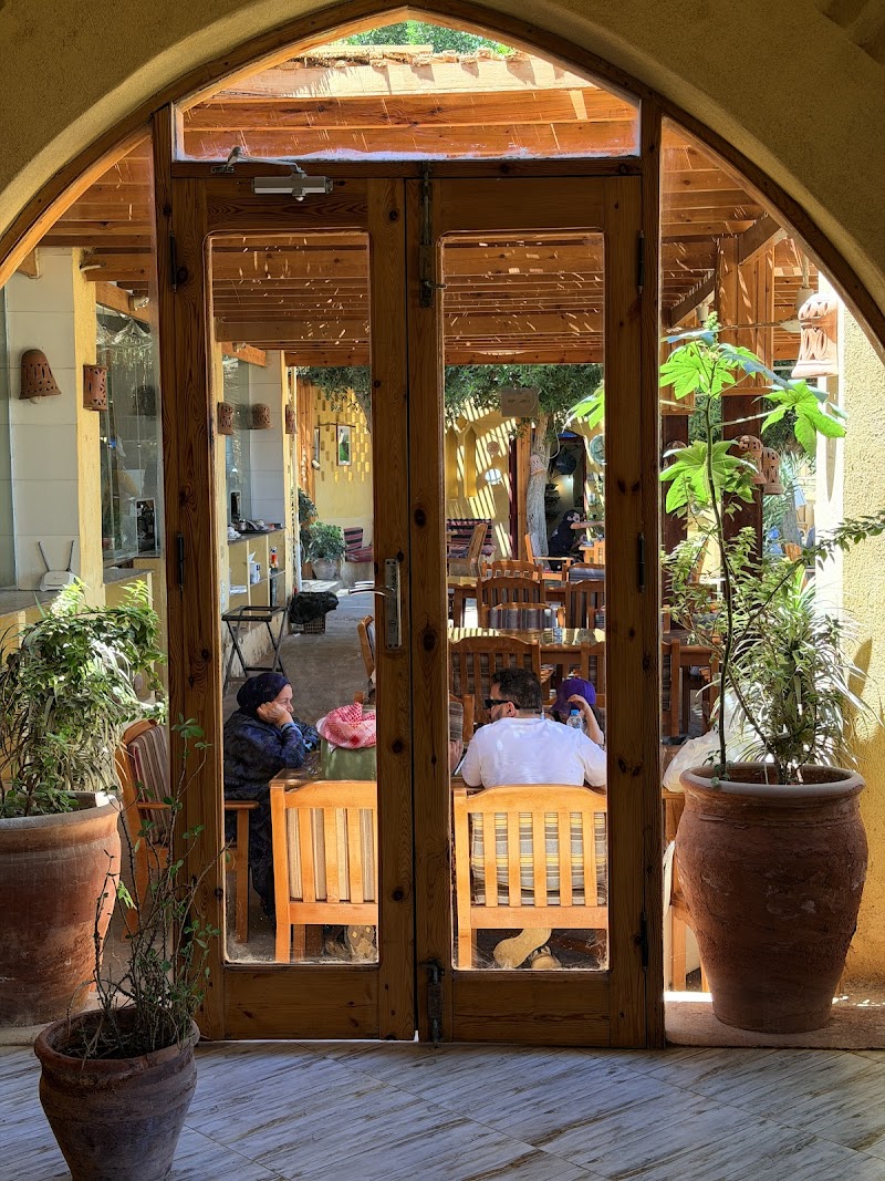 Ibis Restaurant & Cooking School