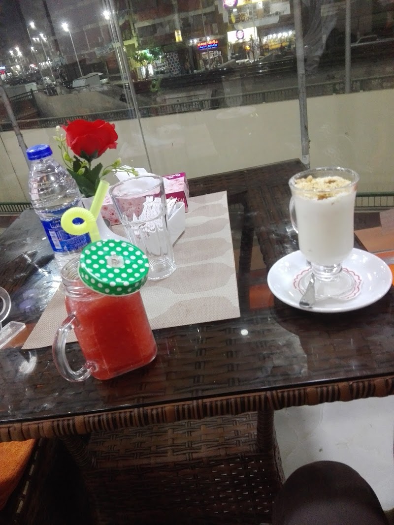 مقهى بوتشيني