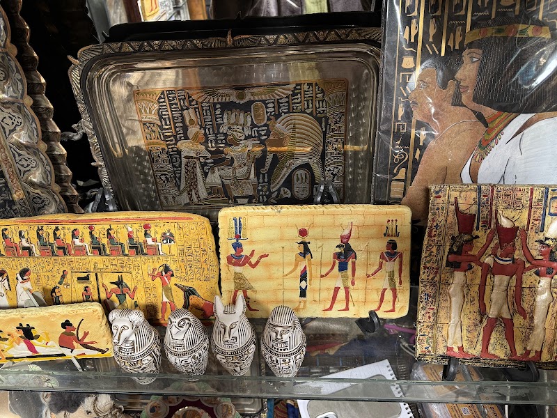 Gift Shop Bazaar - Photo 1