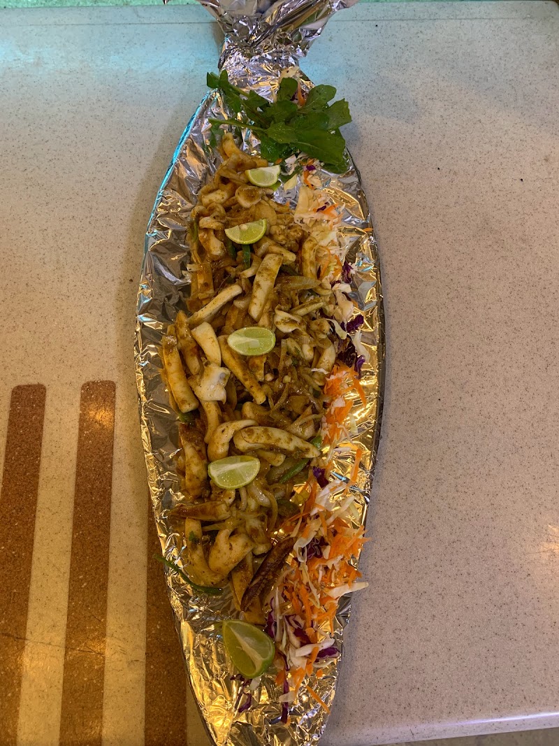 EL Mina Fish Restaurant