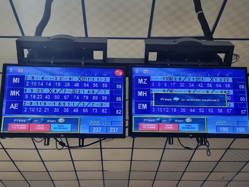 Bowling hall - Photo 3