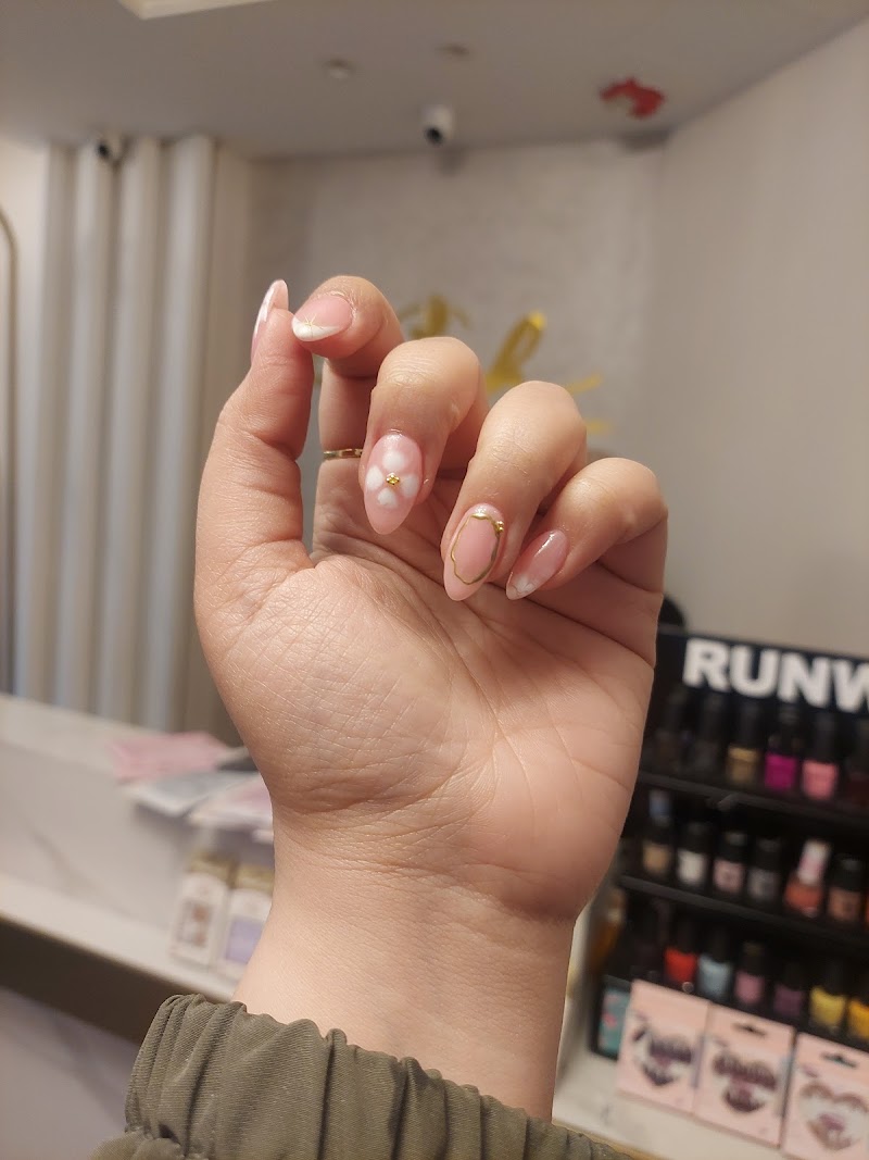 Lush Nail Salon & Spa - صورة 3