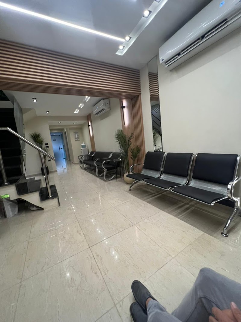 مركز الهلال - Photo 1