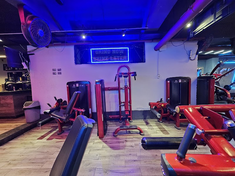 Club30 gym - صورة 2