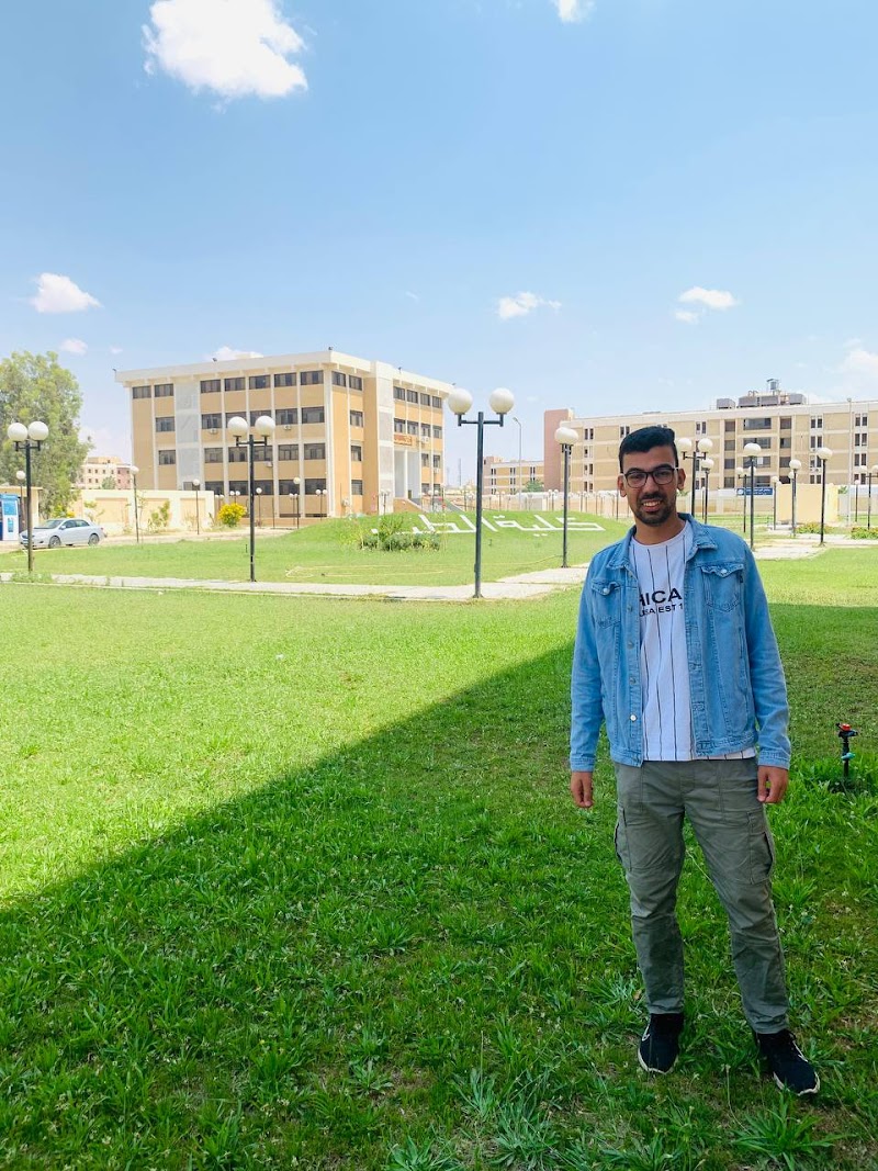 كلية الطب - جامعة قناة السويس - صورة 2