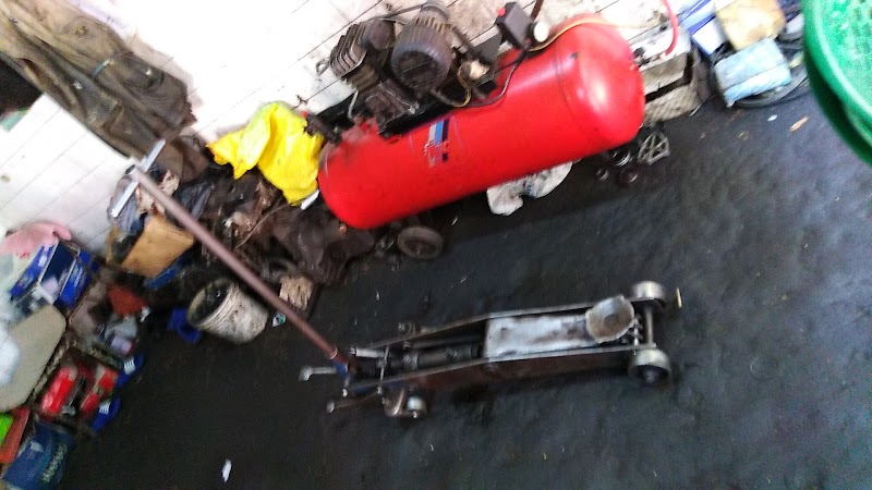 Engineering workshop for cars management : Azzam said yossef - Photo 1