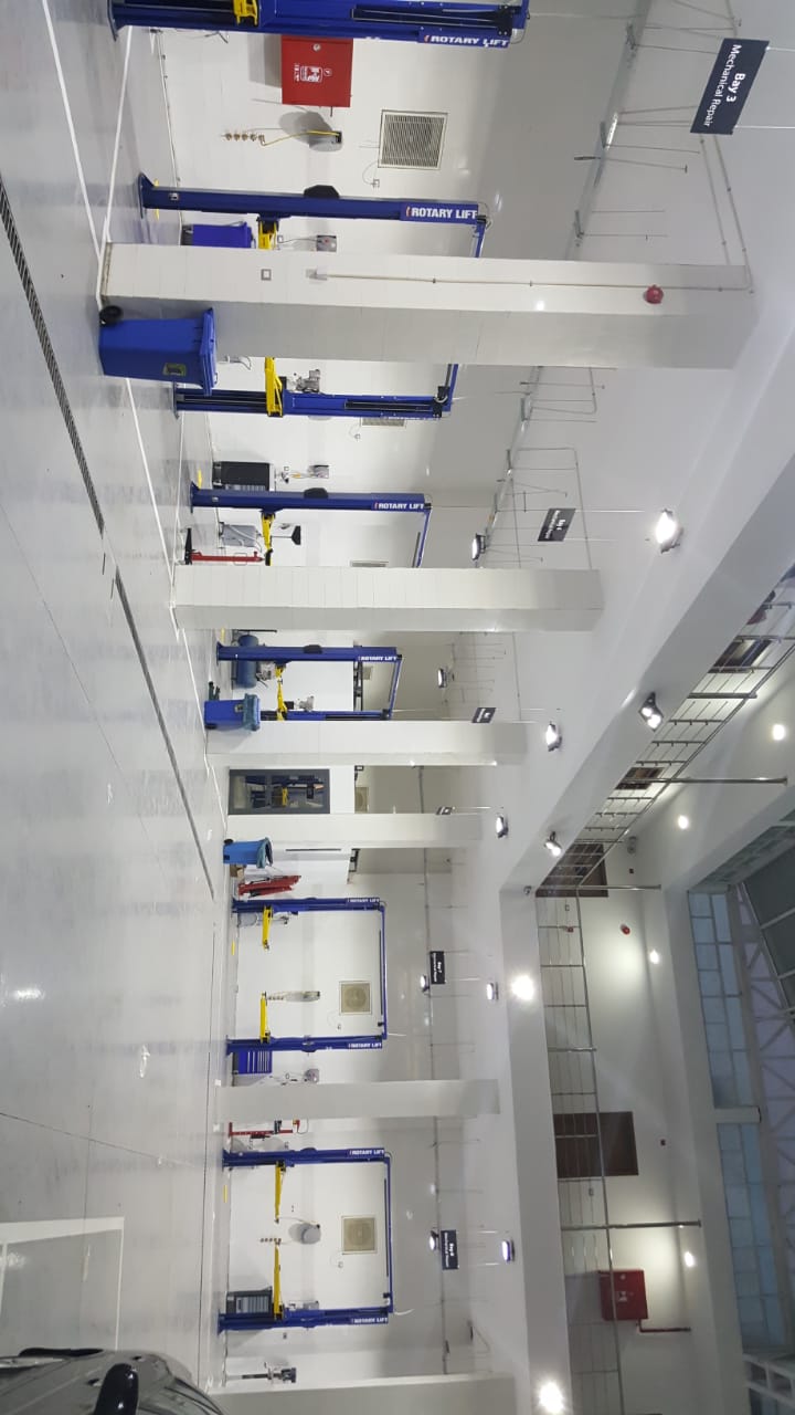 مركز صيانه نيسان - Photo 1