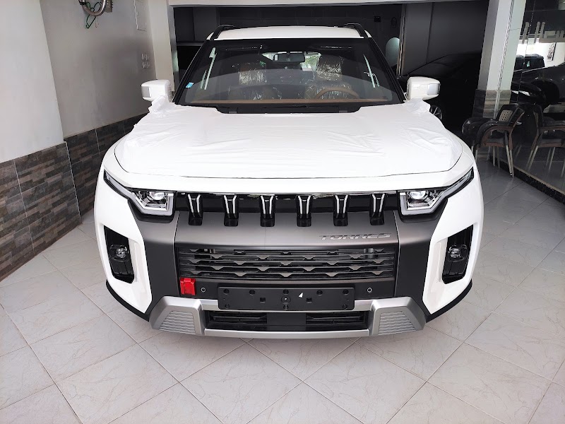 معرض الحسيني للسيارات